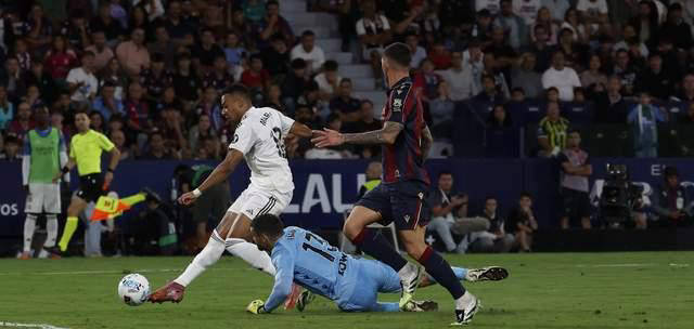 得分, 成功摆脱防, 马主帅阿隆 得分, 成功摆脱防, 马主帅阿隆