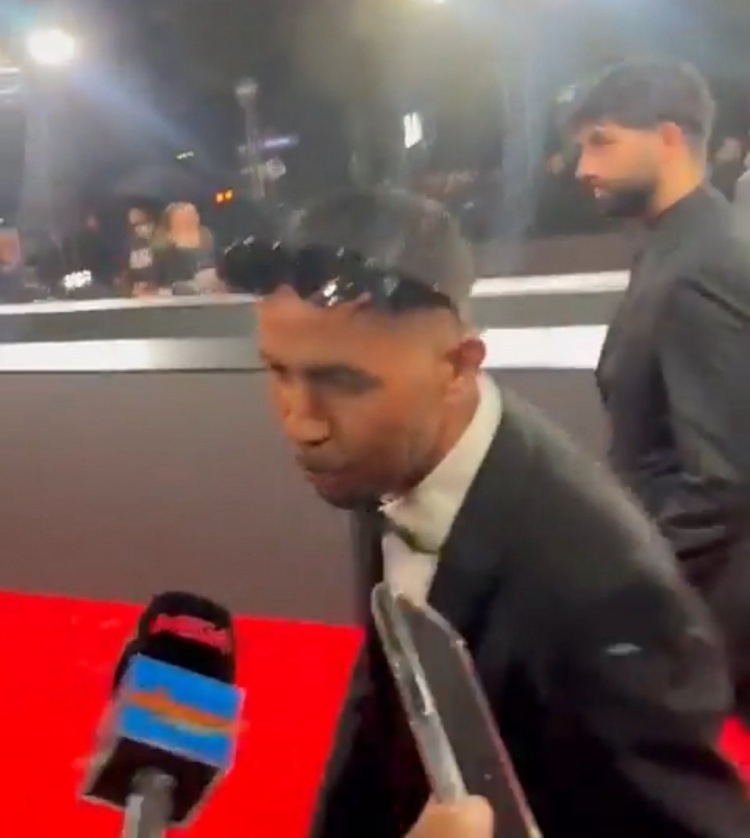 得主正式出 得主正式出