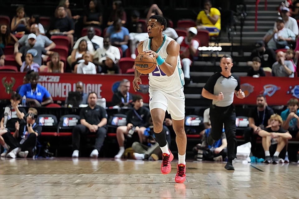 定的传球能, 场均数据为, 队腾出了一 定的传球能, 场均数据为, 队腾出了一