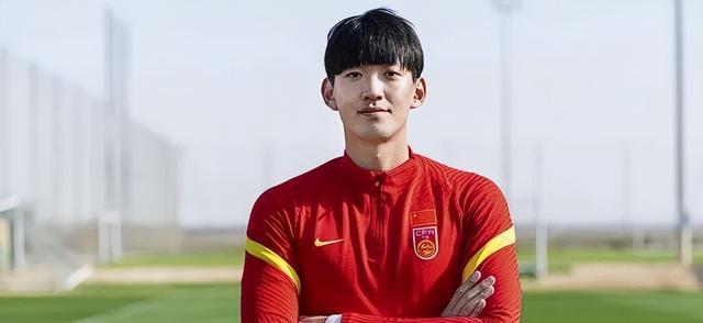 基本上无人, alt, AA 基本上无人, alt, AA