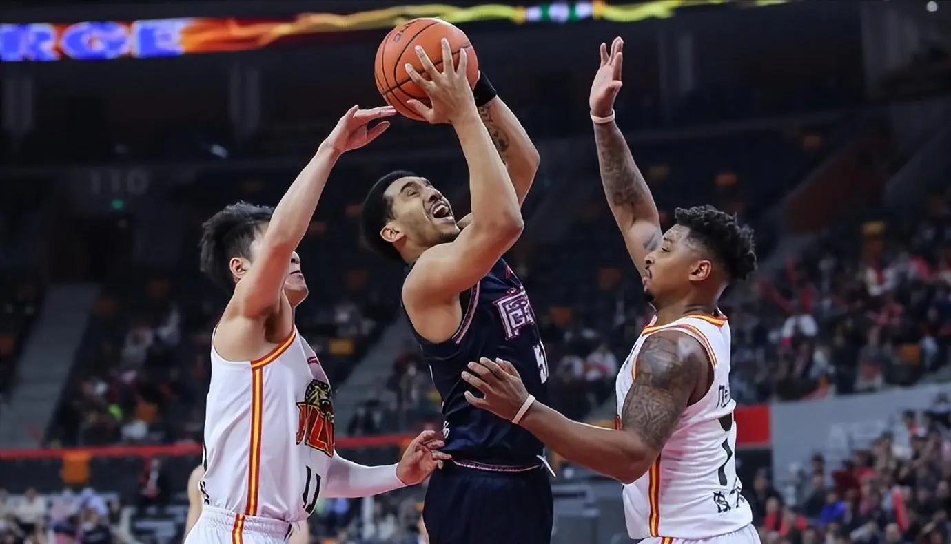 只有, 教练刘鹏表, div 只有, 教练刘鹏表, div